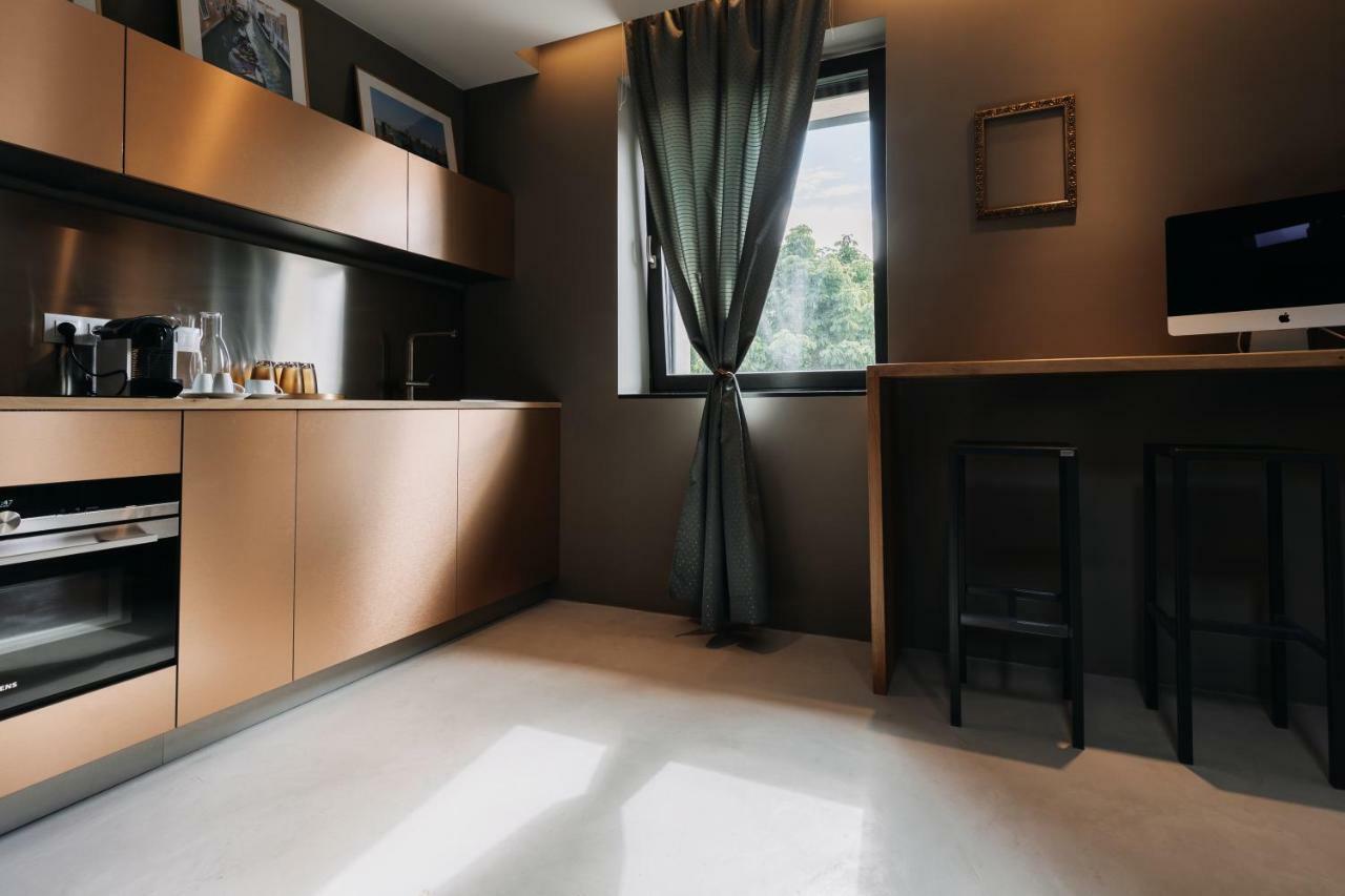 Villa Bricola - Boutique Apartments Κάρλοβι Βάρι Εξωτερικό φωτογραφία